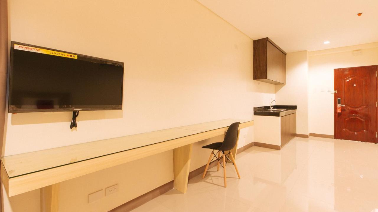 Reddoorz Plus @ Kaizen Suites Taft Avenue Manila Exterior foto