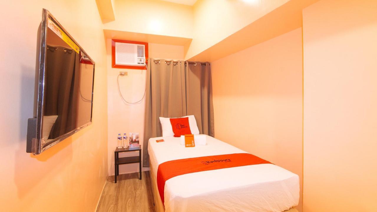 Reddoorz Plus @ Kaizen Suites Taft Avenue Manila Exterior foto