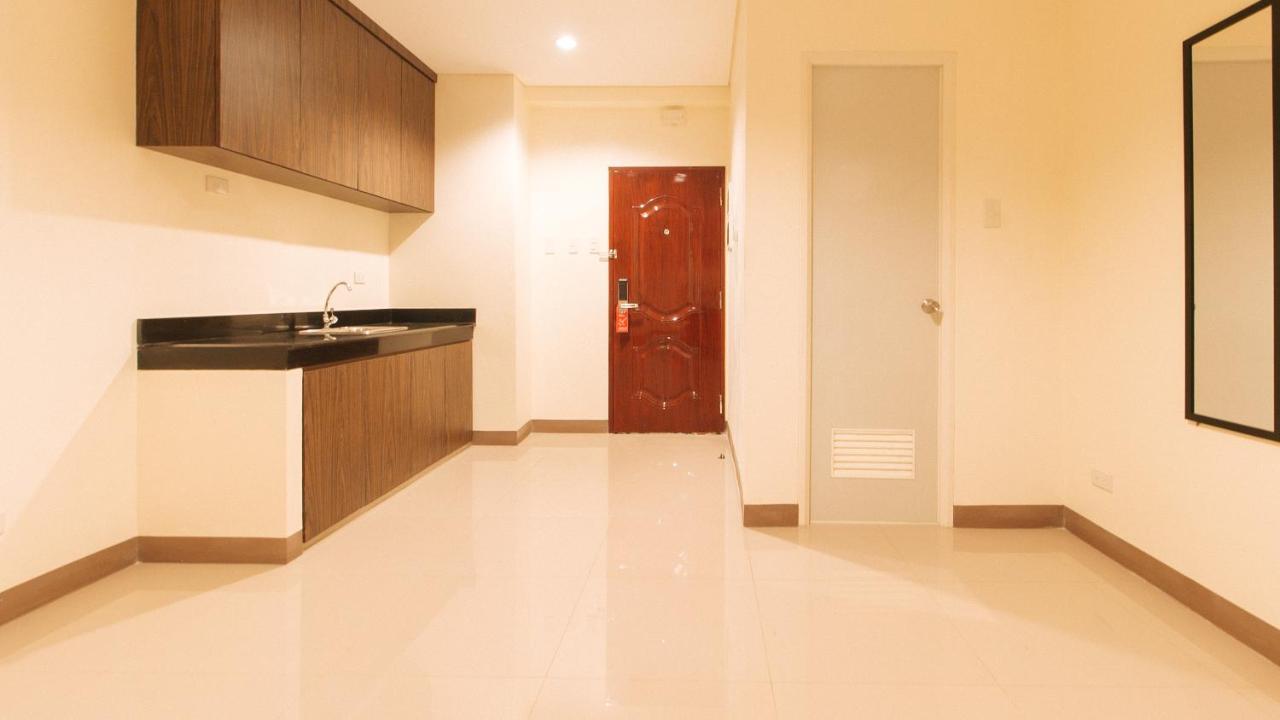 Reddoorz Plus @ Kaizen Suites Taft Avenue Manila Exterior foto